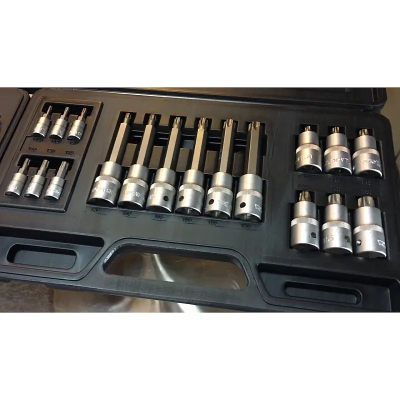 Набір торцевих головок Yato YT-7753 фото